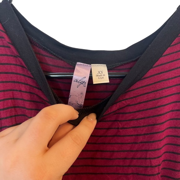 Alya Dress‎ - Picture 3 of 4